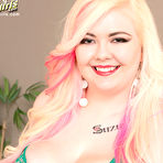 First pic of XLGirls.com - Suzumi Wilder - Busty Blonde Beauty 