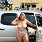 Second pic of + 100.000 Amateur Mature Photos! | 100% Real Amateurs Every Day! 