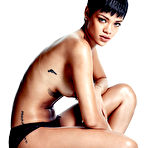 Fourth pic of Rihanna