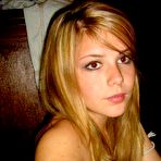 Second pic of Hot amateur girlfriend in sexy nude self-pics