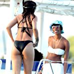 Fourth pic of :: Largest Nude Celebrities Archive. Rihanna fully naked! ::