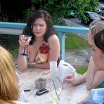 Second pic of Голые сиськи торчащие из под одежды