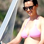 Fourth pic of Katy Perry in pink bikini on a yacht