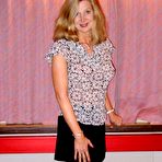 Second pic of Real amateur girlfriends having sex 