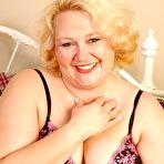 First pic of Chubby Loving - Mature BBW In Sexy Lingerie Spreads