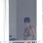 Third pic of Rihanna fully naked at Largest Celebrities Archive!