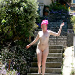 Second pic of Fushia - Public nudity in San Francisco California