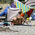 First pic of A public beach can't keep these teen nudists down