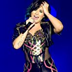 First pic of Demi Lovato performing in Birmingham
