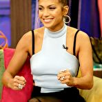 Second pic of Jennifer Lopez legs at Despierta America