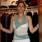 First pic of WifeBucket.com - Real submitted pics of amateur housewives from nextdoor!
