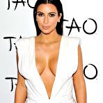 First pic of Kim Kardashian sexy cleavage ta her birthday
