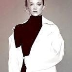 Second pic of Natalie Dormer sexy posing mags images