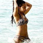 First pic of Leigh-Anne Pinnock in bikini on a beach in Barbados
