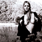 Third pic of Lydia Hearst sexy and topless posing scans