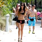 First pic of Claudia Romani legs and cleavage in Miami