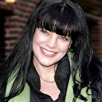 First pic of Pauley Perrette posing at Late Show with David Letterman
