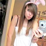 Second pic of Emo Cutie » Exotics » East Babes