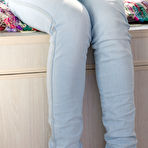 Fourth pic of Leona Honey in Renies MetArt free picture gallery