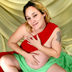 Fourth pic of PregnantUSA :: Pregnant Babes :: Lactating Tits :: Squirting Milk