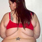 Fourth pic of Sex girlfriend pics :: Horny BBW showing off her large belly 
