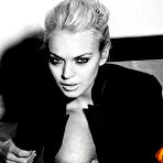 First pic of Lindsay Lohan posing nude in shoked photosession for Muse