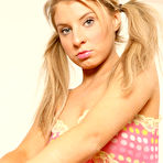 First pic of Kates Playground - hottest canadian model!