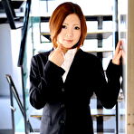 First pic of Lady Iroha Kawashima strips in her office | Japan HDV