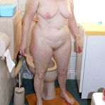 Second pic of Wife Bucket - Real amateur MILFs, wives, and moms! Swingers too