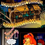First pic of Scooby Doo Comics : hot lesbians Velma Dinkley and Daphne Blake fucks with huge dildo