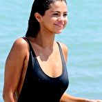 First pic of Selena Gomez absolutely naked at TheFreeCelebMovieArchive.com!