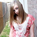 Second pic of Mandy Roe from SpunkyAngels.com - The hottest amateur teens on the net!