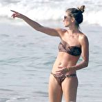 Fourth pic of Gisele Bundchen fully naked at Largest Celebrities Archive!