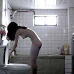 First pic of Kang Ye-won fully nude in El Condor Pasa