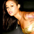 First pic of Skin Diamond demonstrates how flexible her stunning body is