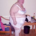 Third pic of OmaGeil.com - Exclusive Granny Porn