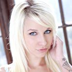 First pic of Stevie Shae: Beautiful and seductive blonde hottie... - BabesAndStars.com