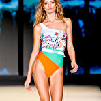 Second pic of Flavia Lucini sexy swimsuit catwalk shots