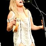 First pic of Grace Potter shows some skin on th stage