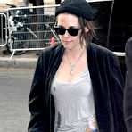 Third pic of Popoholic  » Blog Archive   » Kristen Stewart Actually Drops Some Plentiful Cleavage For Paris Fashion Week
