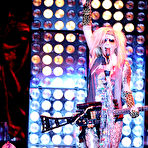 Third pic of Kesha sexy performs live at Madison Square Garden