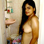 First pic of Neha Nair - MySexyNeha.com - Sexy Indian Housewife
