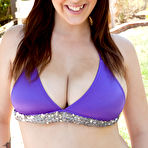 First pic of Hotty Stop / Noelle Easton Bikini Babe
