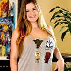 First pic of Danielle FTV getting out of her Star Wars fan gear.