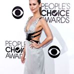 Second pic of Olga Fonda at The 40th Annual Peoples Choice Awards