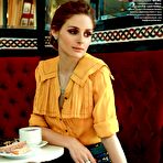 Second pic of Olivia Palermo posing sexy, shows her long legs