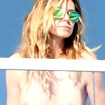 Third pic of Heidi Klum topless on her balcony in Miami