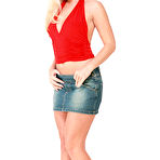 First pic of Bobbi Eden: Hot blonde model Bobbi Eden... - BabesAndStars.com