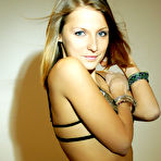 Second pic of Stella D nude in erotic PRESENTING STELLA gallery - MetArt.com