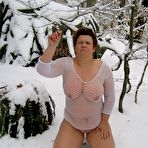 Second pic of Outdoor Mature - Hot Daily Updates!